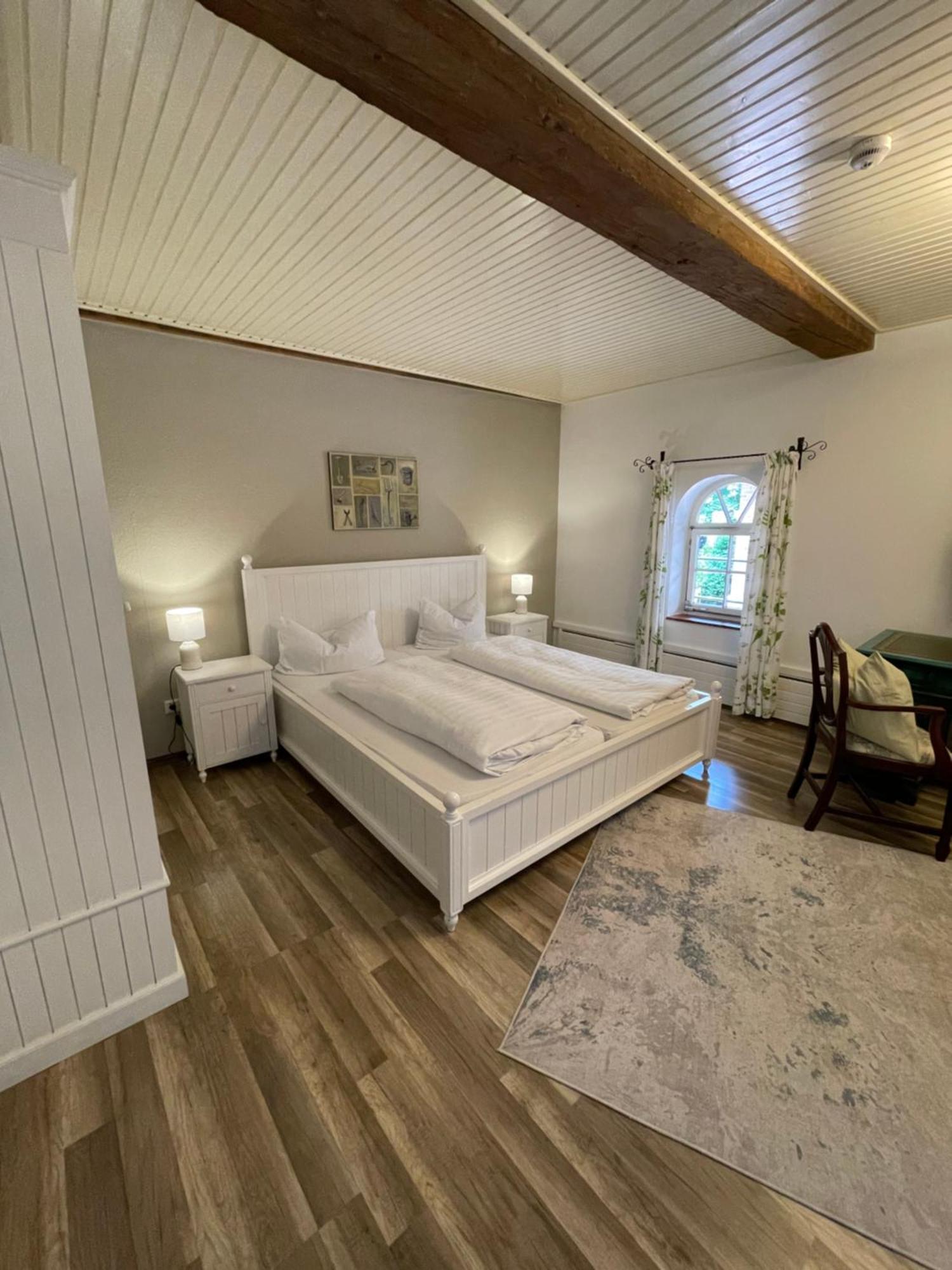 Hotel Gut Schoeneworth Freiburg  Екстериор снимка