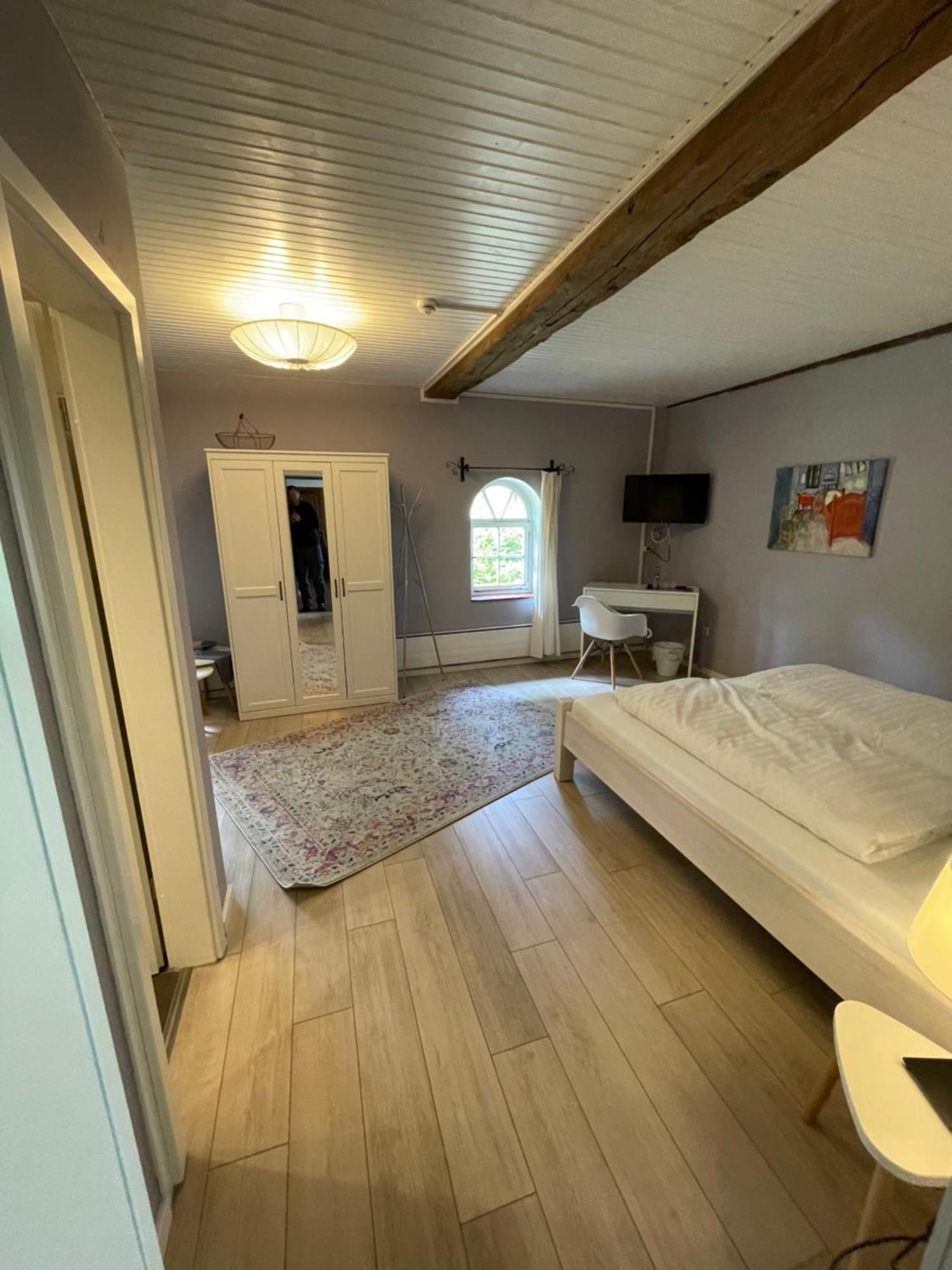 Hotel Gut Schoeneworth Freiburg  Екстериор снимка