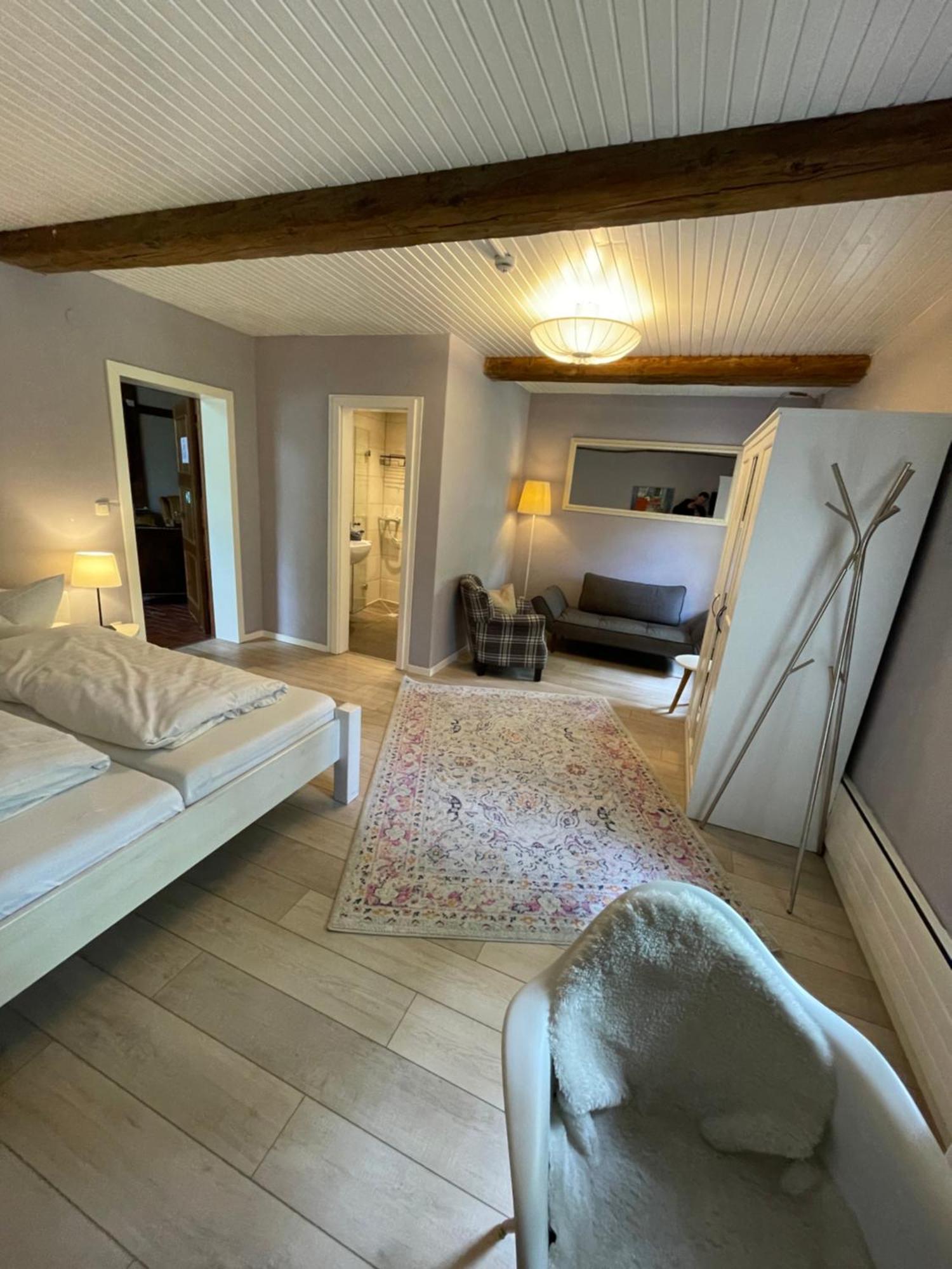 Hotel Gut Schoeneworth Freiburg  Екстериор снимка